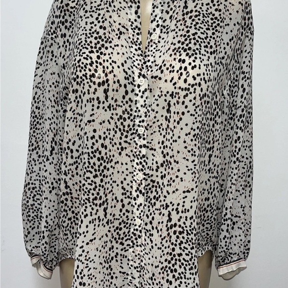 Max Studio Semi Sheer Long Sleeve Button Down Top Size M - Picture 1 of 3